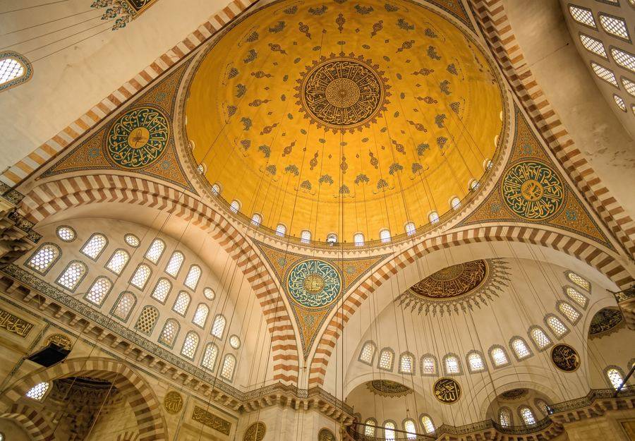 Under the magnificent dome of the Sultan Ahmet